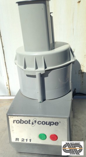 Coupe-légumes et cutter Robot-Coupe R211