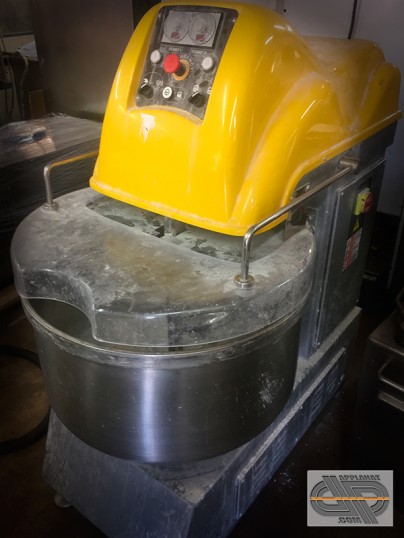 Pétrin à spirale 80 Kg de boulangerie automatique – EFFEDUE UNIMIX M 80 cuve inox 140 Litres