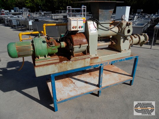 boudineuse désaereuse VICENTINI OFFICINE FONDERIE DI CAVAZZALE METCERAM GIVERNE