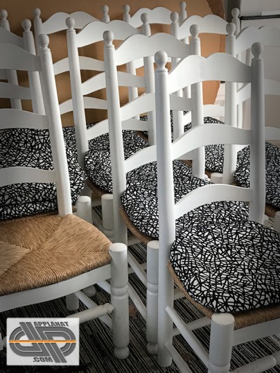 Lot de chaises porvencale - chaises camarguaises - radassiers d'occasion