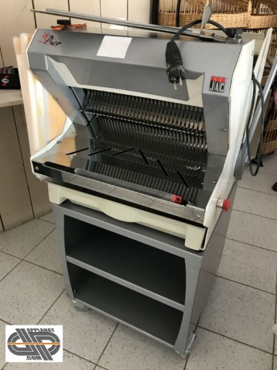 Coupeuse à pain de boutique de boulangerie sur support d'origine – JAC PICO 450/13