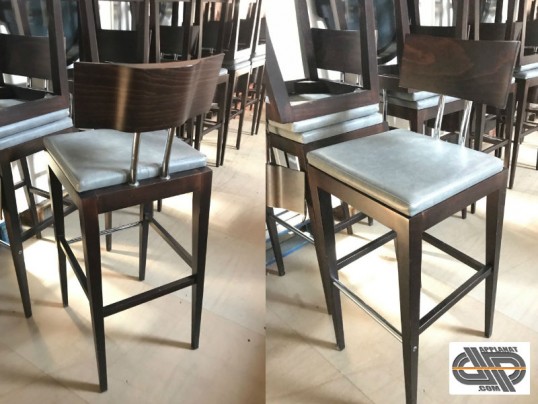 Tabourets CHR - bois & métal – finition noyer & assise skaï gris (marque: Macorest  - Gamme Anna)
