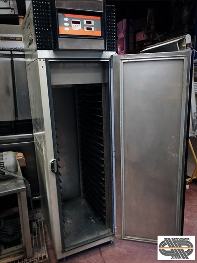 Chambre viennoiserie de boulangerie d'occasion format 400 x 600 PANEM AA20V pousse fermentation contrôlée