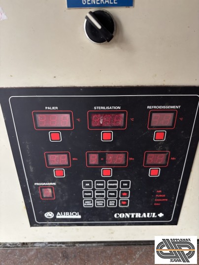 Commande électronique d'un autoclave Auriol d'occasion