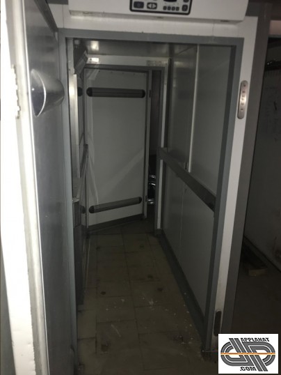 Armoire De Fermentation Passante A 2 Chariots 600x800 Bongard