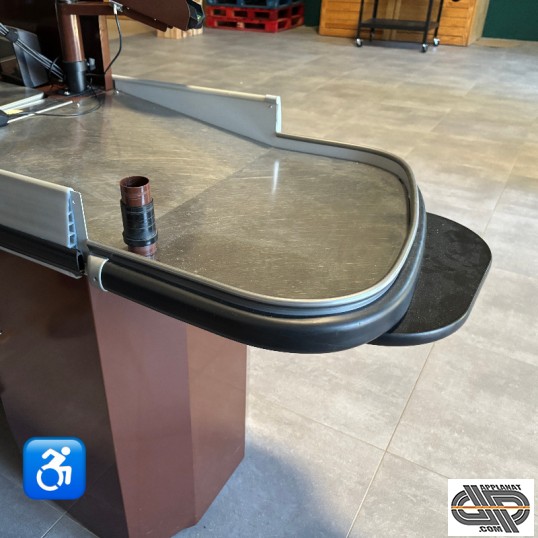 Tapis de caisse de supermarché d'occasion accessible handicapés
