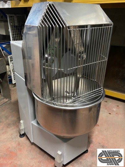 Pétrin bras plongeant 50 Kg de farine 