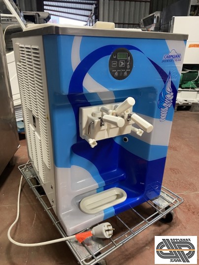 Machine a glace italienne occasion Carpigiani 243/G N'ICE CREAM ( distribution et préparation de creme glacee soft, sorbet,  yaourt