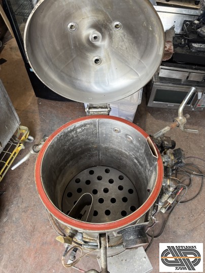 intérieur d'un autoclave inox d'occasion
