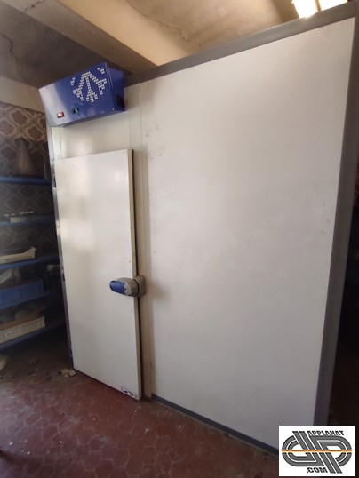 chambre froide d'occasion 2m25 de côté
