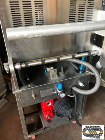 Thermoscelleuse avec pompe à vide et prédisposée à la réinjection de gaz pour mise sous athosphère modifiée
