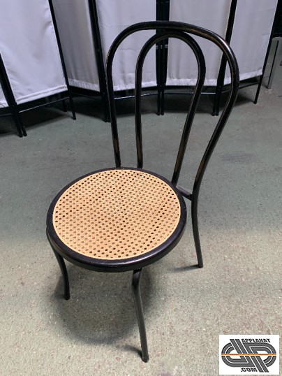 Chaise-thonet-bistrot-occasion-lot-11