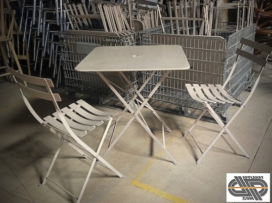Lot mobilier extérieur fer pliant occasion en lot