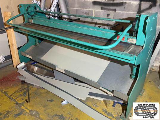 Cisaille guillotine manuelle zinc acier CGM2030-10 JOUANEL occasion 