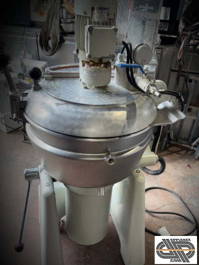 Robot cutter Stephan double enveloppe, ou double paroi , pré équipé pour pompe à vide