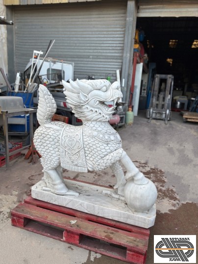 Dragon de côté