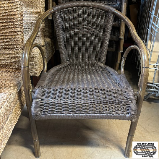 Fauteuil bistrot canné marron d'occasion