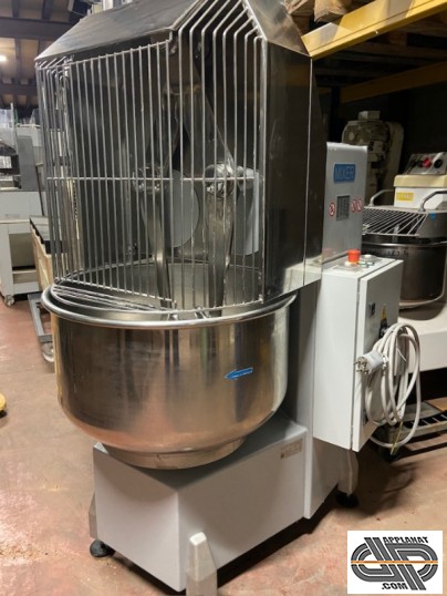 Pétrin boulangerie occasion: marque MIXER SRL ( Italie) , modèle IBT 100 IMPAST.BRACCI TUFANTI