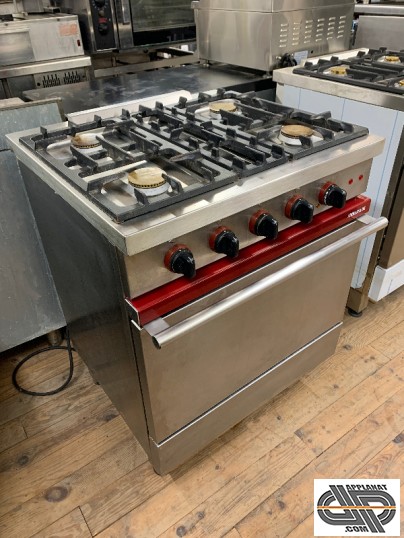 cuisinière électrique, 4 plaques, 1 four électrique à convection avec gril  électrique