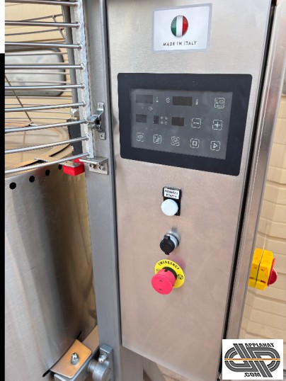 Tableau de commande électronique à écran tactile d'un electric cooker Sigma Srl