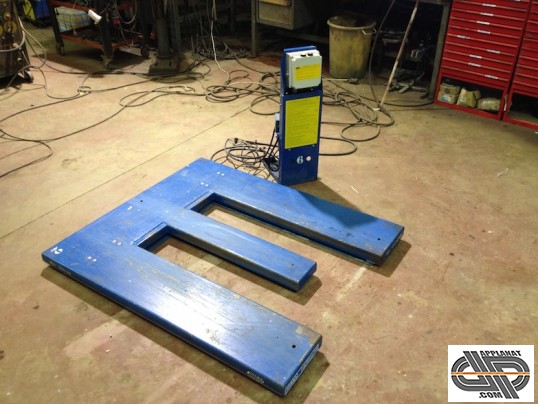 Table elevatrice HYMO MX12-9E
