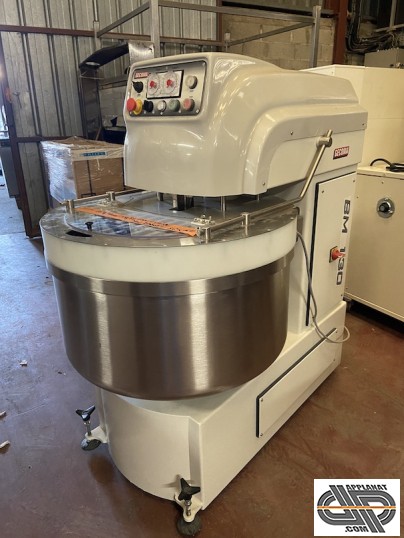 pétrin spirale de boulangerie GECOMA BM130CR
