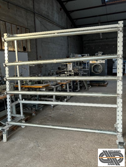 Dérouleur pour 5 bobines textile 2m00 - mobile & niveaux réglables