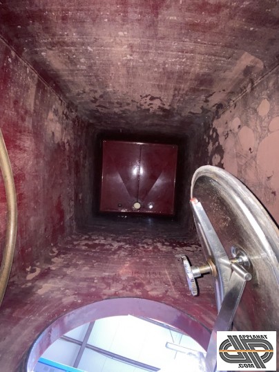 intérieur de cuve en acier émaillé