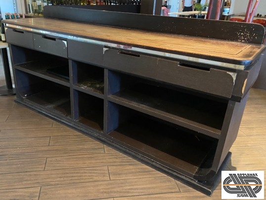 Grand buffet d'occasion, mobilier professionnel de restaurant, bar design style indus 