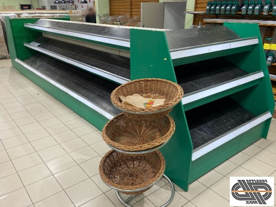 Meuble de présentation de cagettes de fruits et légumes