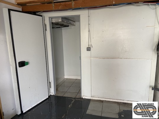 Petite chambre froide de restaurant d'occasion