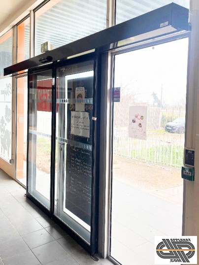 Porte automatique vitrée double d'occasion 