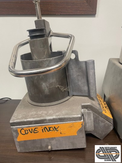 Couvercle robot coupe pour couper des légumes