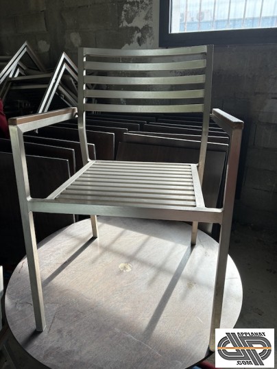 fauteuil extérieur alu avec accoudoirs surmontés bois occasion