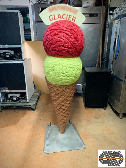 Stop trottoir glace publicitaire en résine sur socle inox