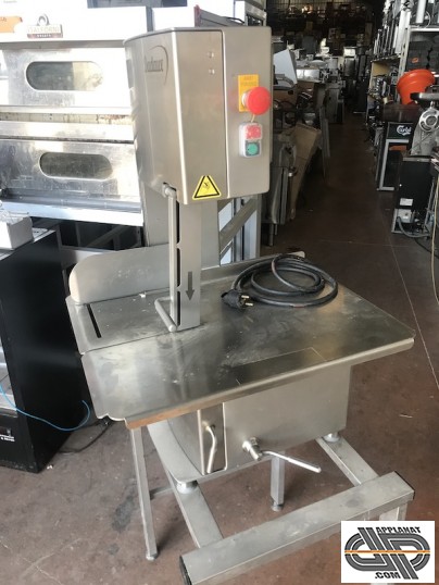 Scia a os d'occasion sur socle pour la boucherie