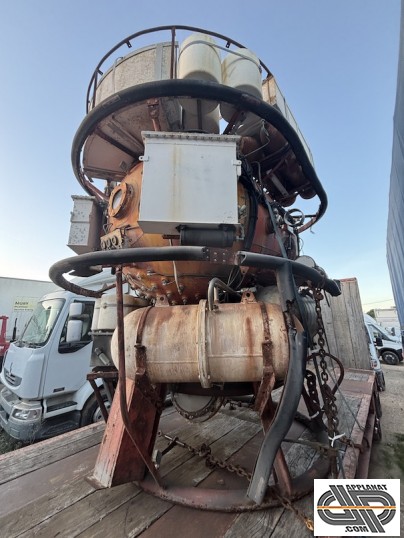 Un objet bizarre vu sur la RN100 chez Applanat !