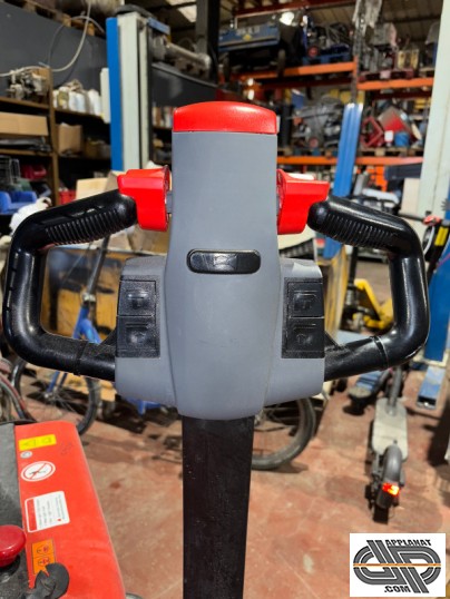 Gerbeur à grande levée ELS 122 de la marque EP Equipement