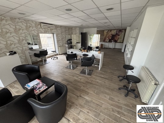 Salon de coiffure a vendre occasion