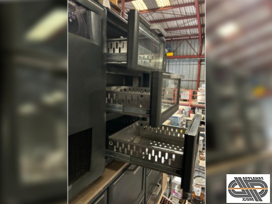 Module tiroir tiroirs portes vitrées 3x1/3 sur une desserte Flexbar Gamko d'occasion