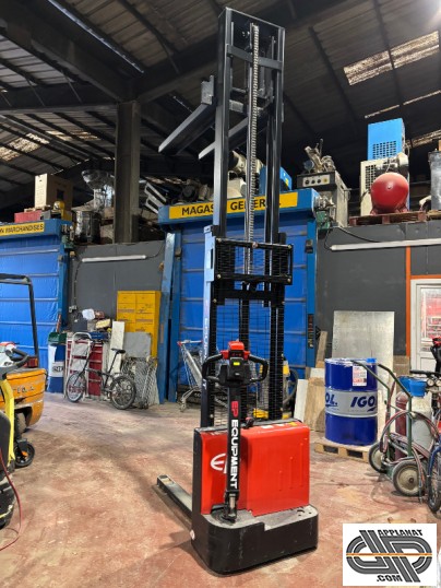 Gerbeur à grande levée ELS 122 de la marque EP Equipement