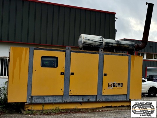 Groupe électrogène SDMO CMS 640 KVA  de 1989 occasion