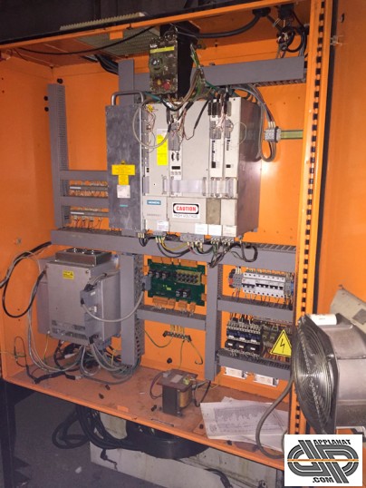 Armoire électrique commande centre d'usinage hurco