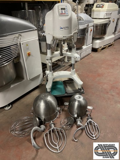 Batteur mélangeur VMI 40 litres avec réduction 20 litres d'occasion